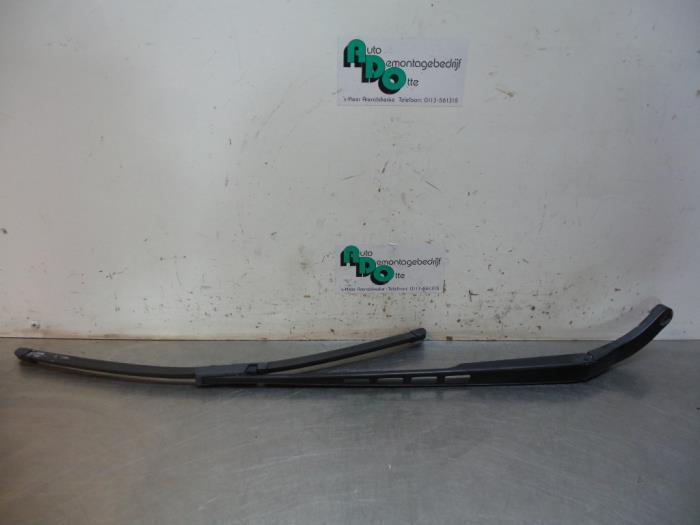 Ruitenwisserarm voor van een Audi A6 (A6 04-), Gebruikt, -, -, -
