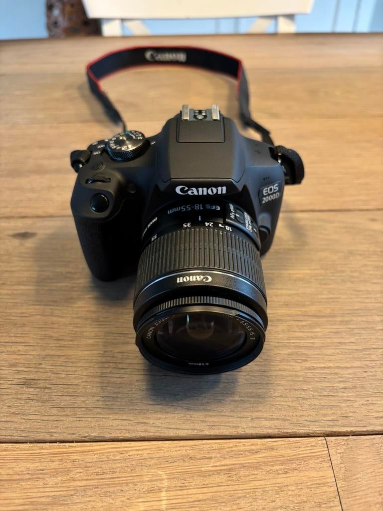 canon eos2000 d, Audio, Tv en Foto, Fotocamera's Digitaal, Ophalen, Spiegelreflex, Canon, Zo goed als nieuw