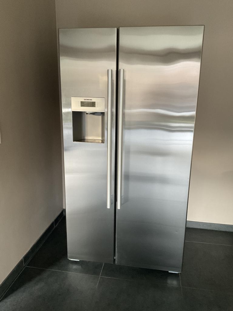 Amerikaanse side-by-side koelkast Siemens KA62DP91/02, Elektronische apparatuur, Koelkasten en IJskasten, Gebruikt, Met aparte vriezer