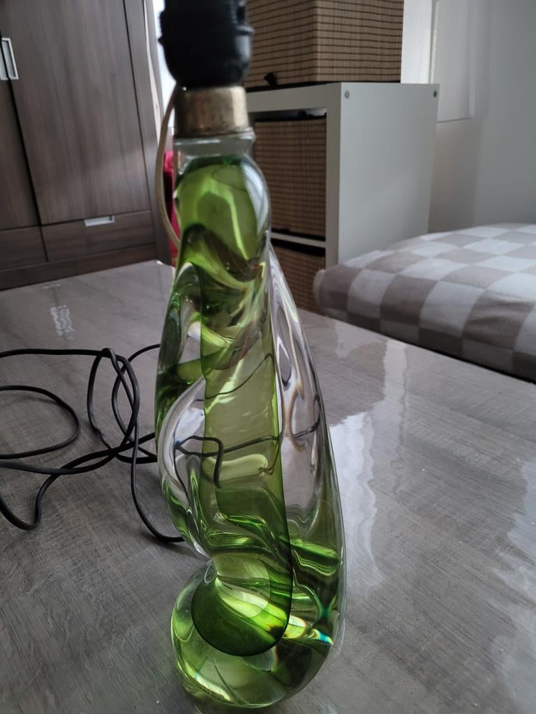 Kristallen voet tafellamp, Ophalen