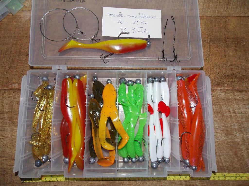 Des nuances de brochet et sandre sur une tête de gabarit, Enlèvement ou Envoi, Neuf, Ensemble complet