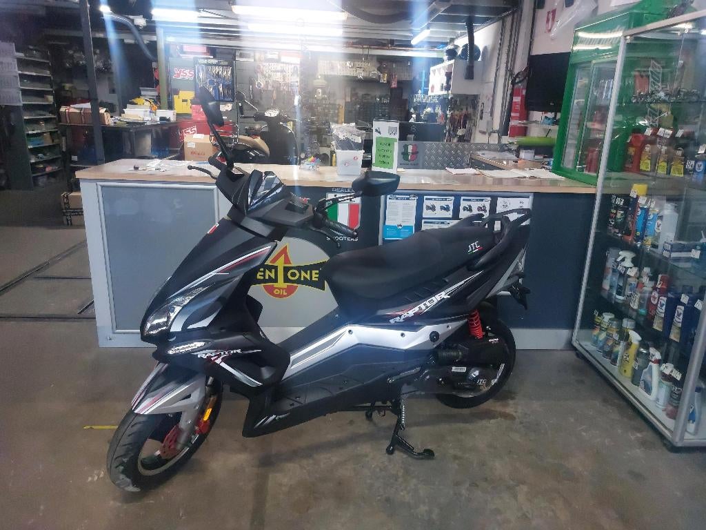 jtc raptor nieuwe scooter 50cc in klasse A of B € 1.899,00, Vélos & Vélomoteurs, Neuf, Jtc, Enlèvement, Essence