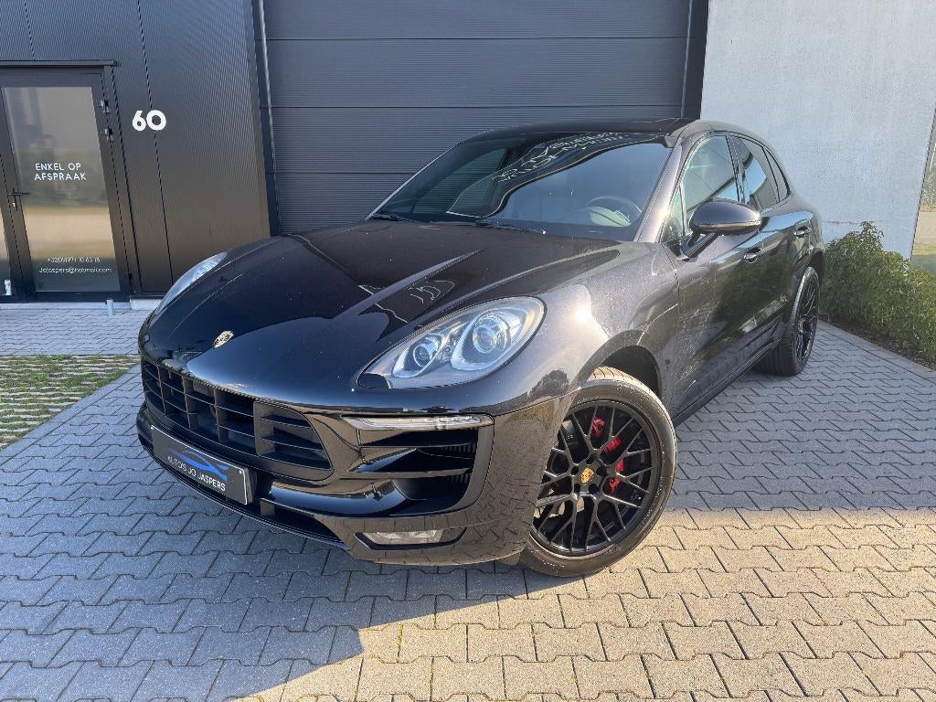 Porsche Macan Turbo 3.6 V6 PDK, Auto's, Porsche, Automaat, Zwart, Leder, Bedrijf