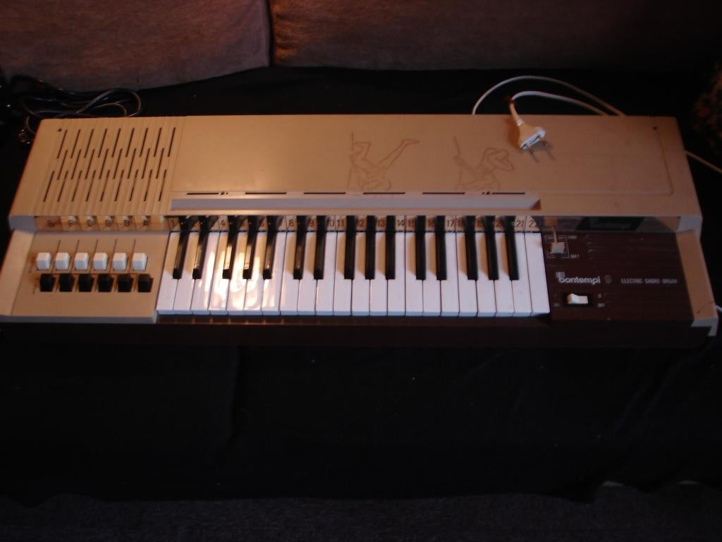1970's Bontempi Electric Chord Organ B9, Muziek en Instrumenten, Orgels, Ophalen, Gebruikt, Orgel