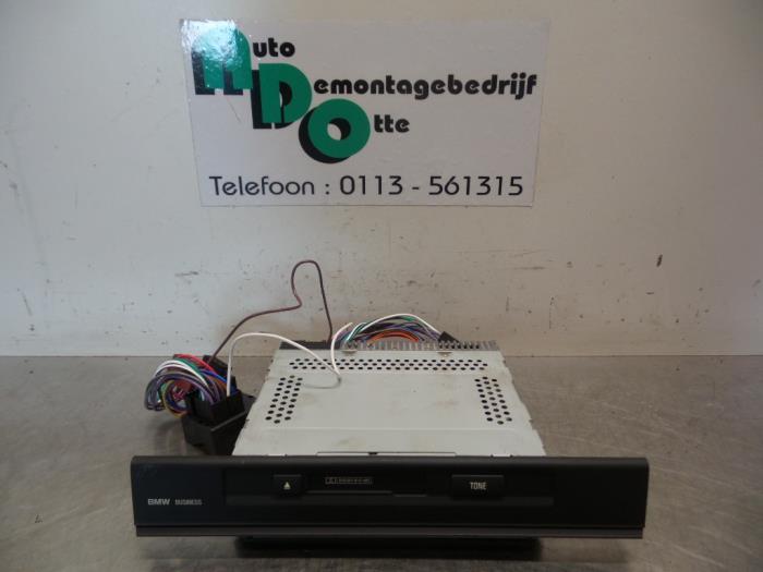 Radio/Cassette d'un BMW 5-Serie (5-Serie 95-), Autos : Pièces & Accessoires, -, 3 mois de garantie, Utilisé, -