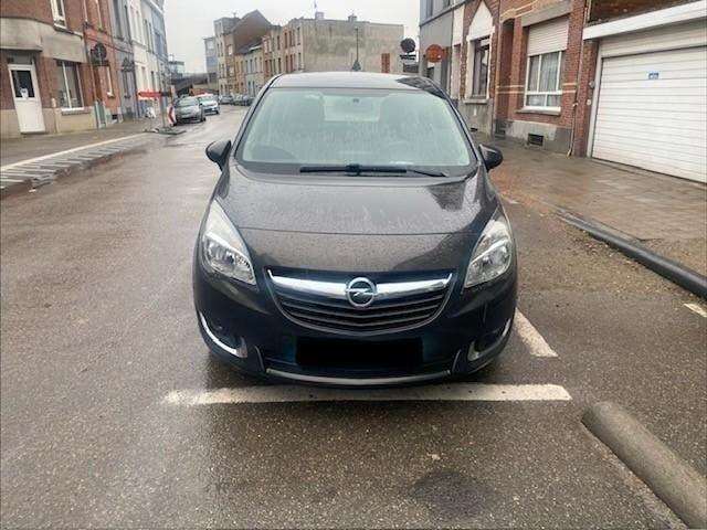 Opel meriva, benzine, 1.4 cc uit /2016 euro 6b, Auto's, Parkeersensor, Handgeschakeld, Particulier, Meriva