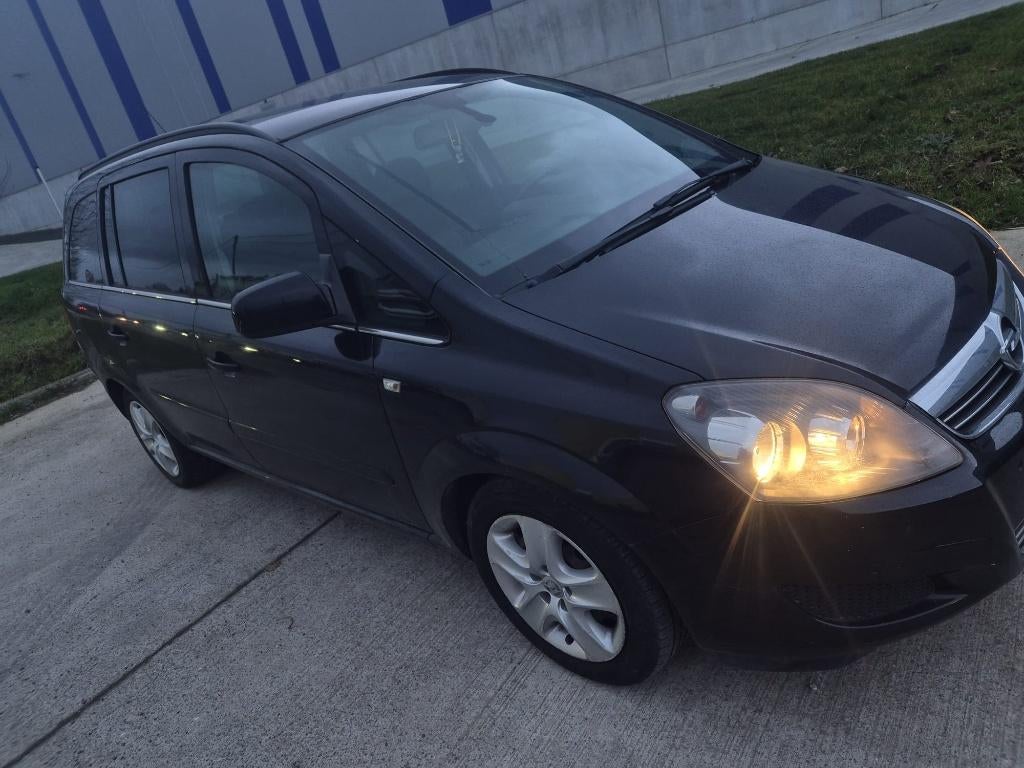 Opel Zafira 1.7 Diesel 7 Place, Auto's, Euro 5, 7 zetels, Bedrijf, 5 deurs