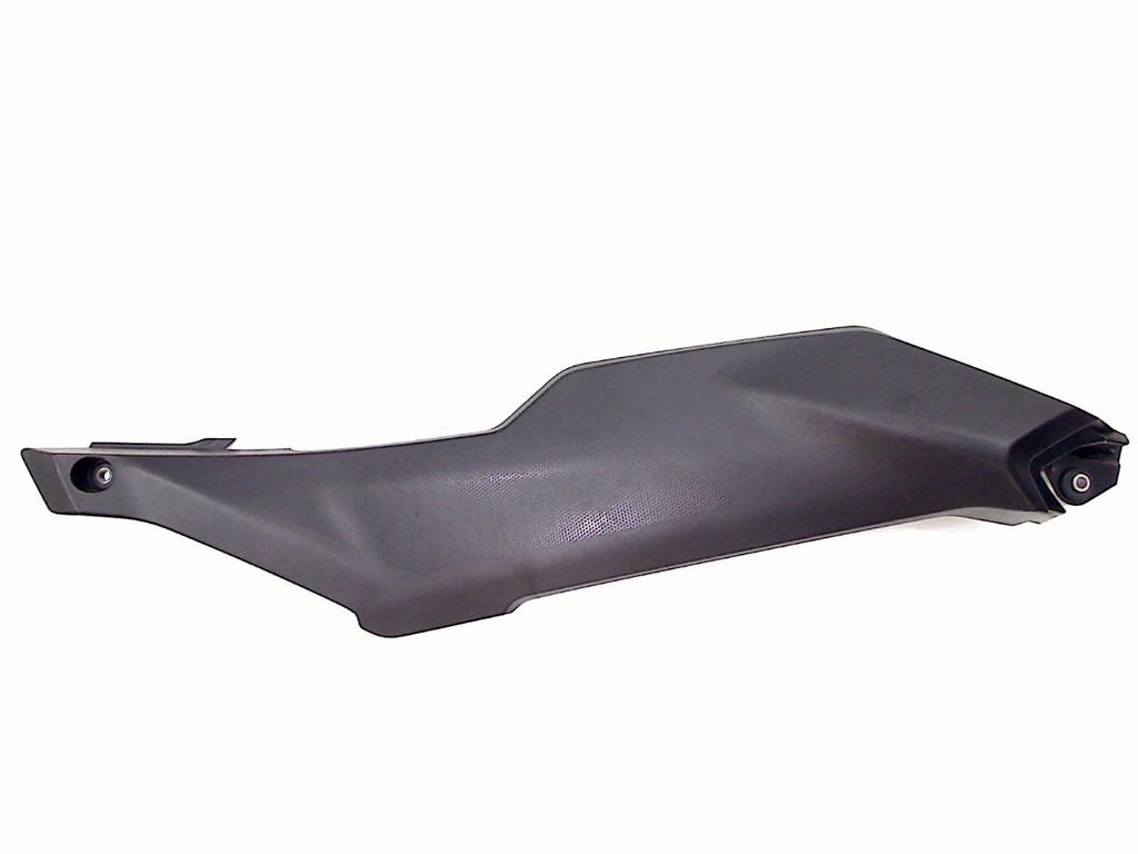 BUDDYPANEEL RECHTS TRACER 900 GT 2018-2020 (MTT850D B1J8), Motoren, Onderdelen | Yamaha, Dhr. S. di Majo, Gebruikt, Info@cama-motorparts.nl