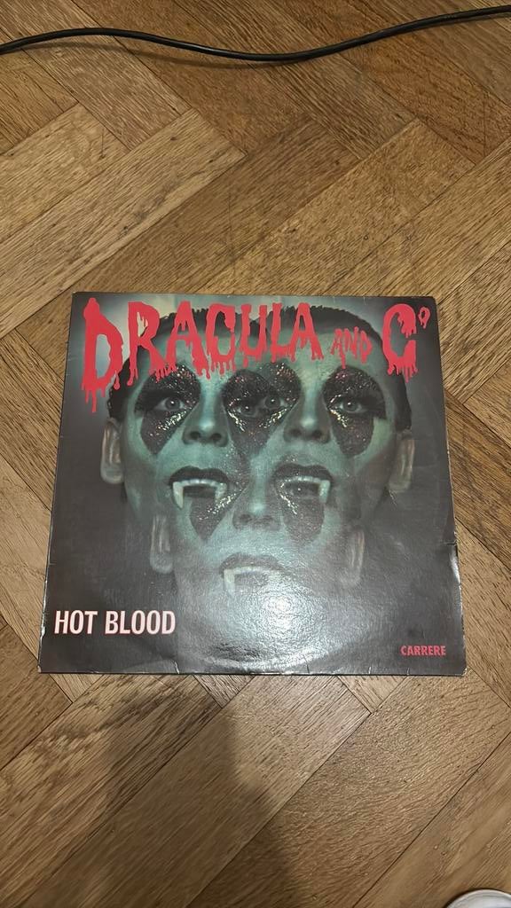 Dracula en Co - Hot Blood, Ophalen, Gebruikt