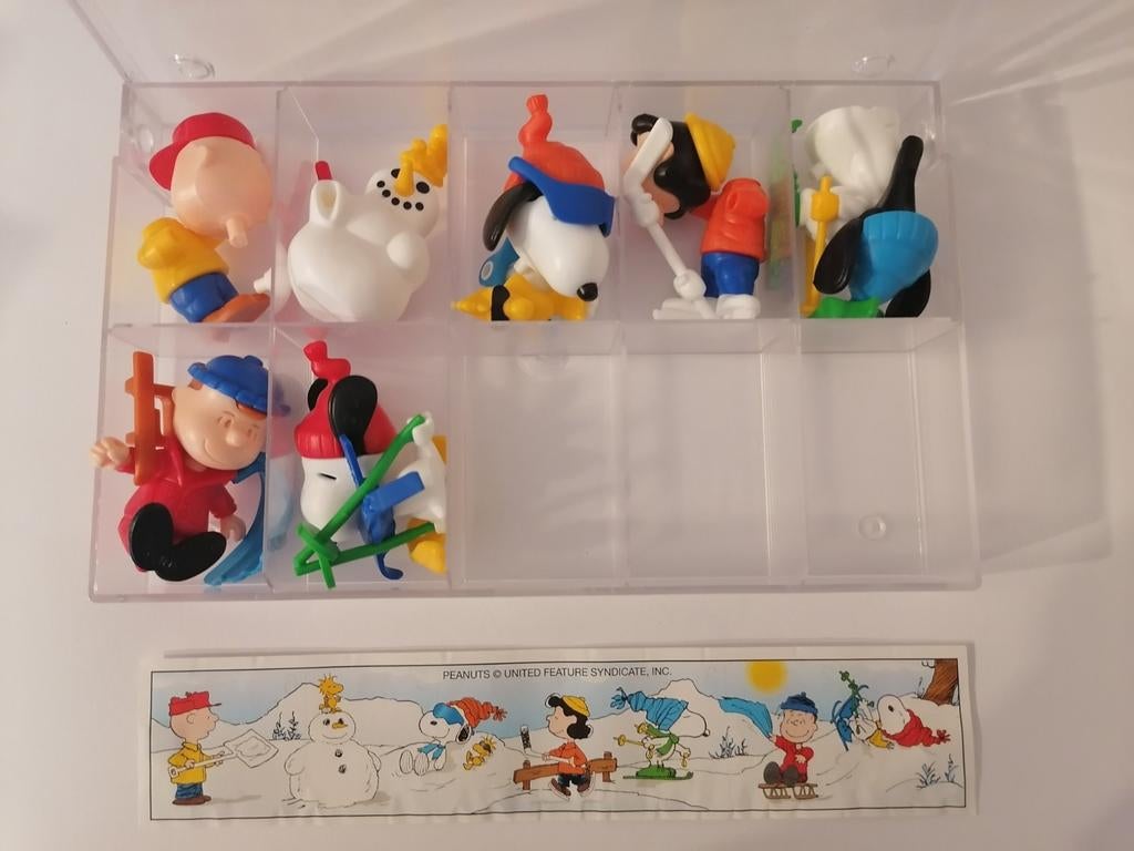 FIGURINES PEANUTS ET FIGURINES CALIMERO KINDER SURPRISE, Collections, Enlèvement
