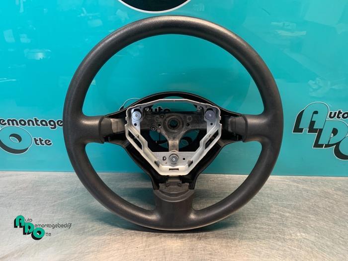 Stuurwiel van een Toyota Yaris (Yaris 1 02-), Gebruikt, -, -, Ophalen of Verzenden