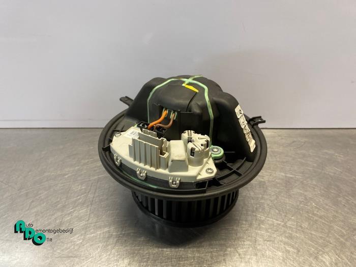 Moteur de ventilation chauffage d'un BMW 1-Serie (1-Serie 03, -, 3 mois de garantie, Utilisé, -