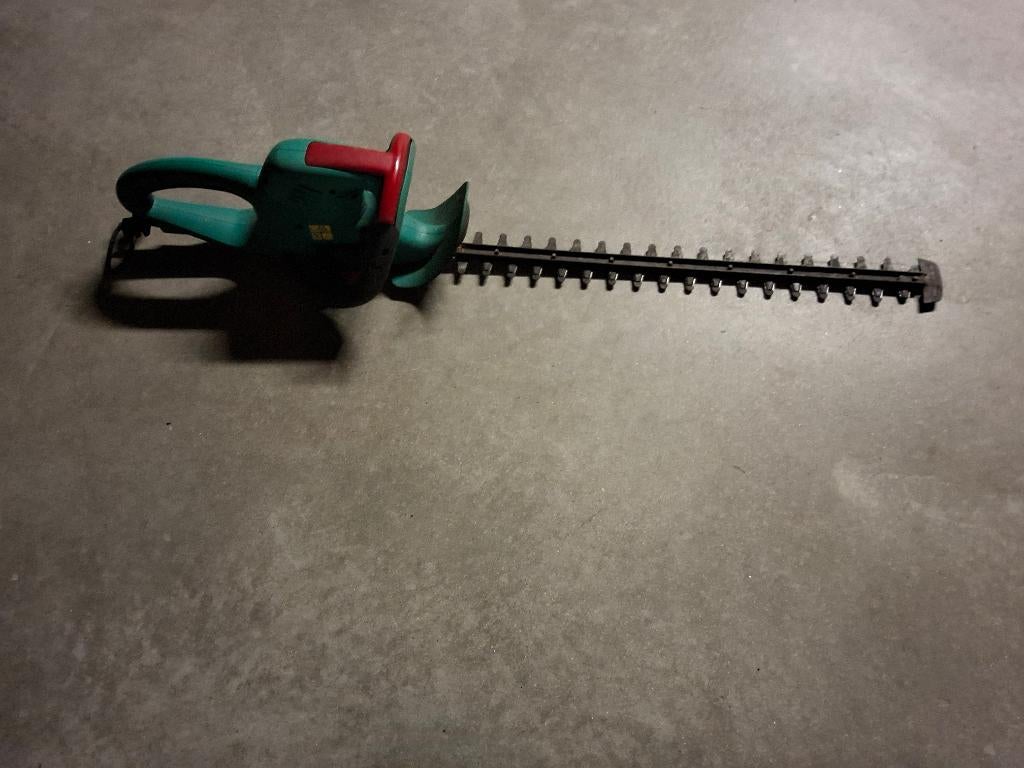 Heggenschaar BOSCH, Ophalen