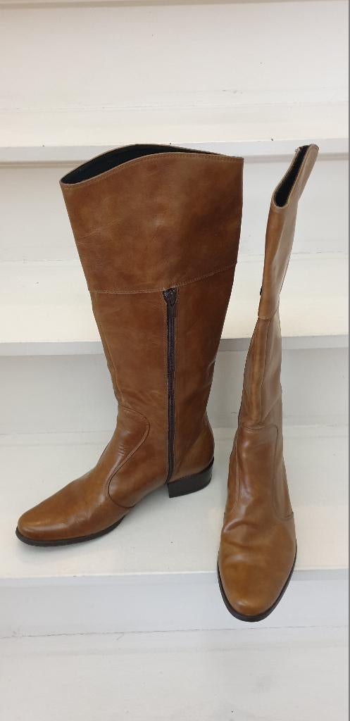 Article NEUF : Bottes cuir camel - Pointure 36, Vêtements | Femmes, Neuf, Enlèvement ou Envoi, Brun, Bottes hautes