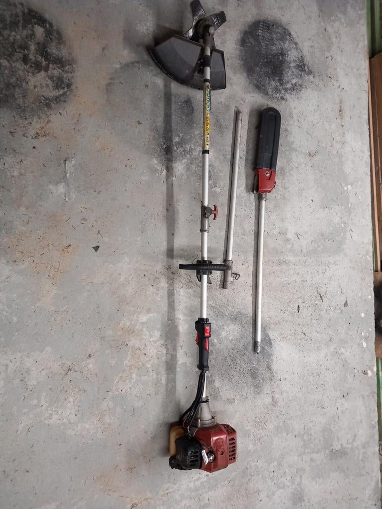 Debroussailleuse + perche tronconneuse, Jardin & Terrasse, Débroussailleuses, Utilisé, Essence, Enlèvement