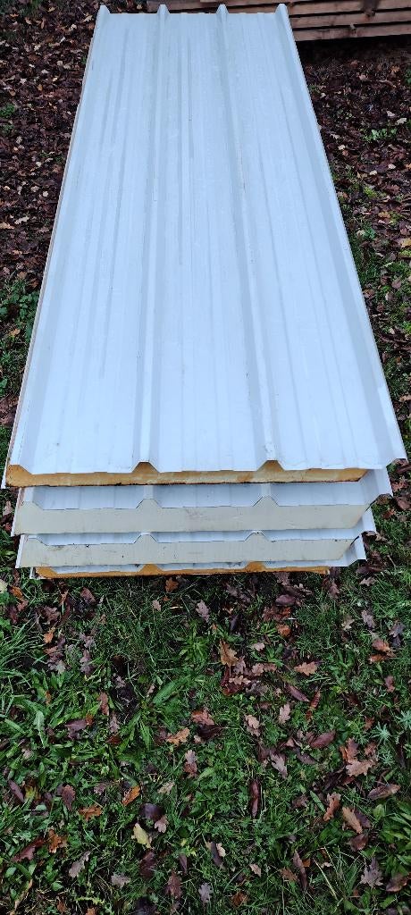 17 m2 nieuwe golfplaten 12 cm pir isolatie, Overige kleuren, Nieuw, 15 m² of meer, Metaal