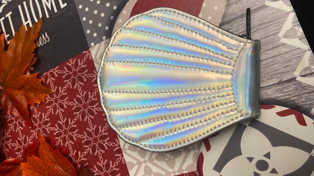 Pochette pour manucure en forme de coquillage et accessoires, Enlèvement, Utilisé