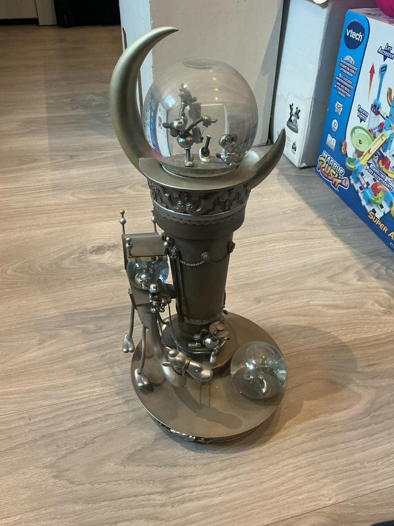 Snowglobe disney mickey minnie 75 eme anniversaire, Verzamelen, Ophalen of Verzenden