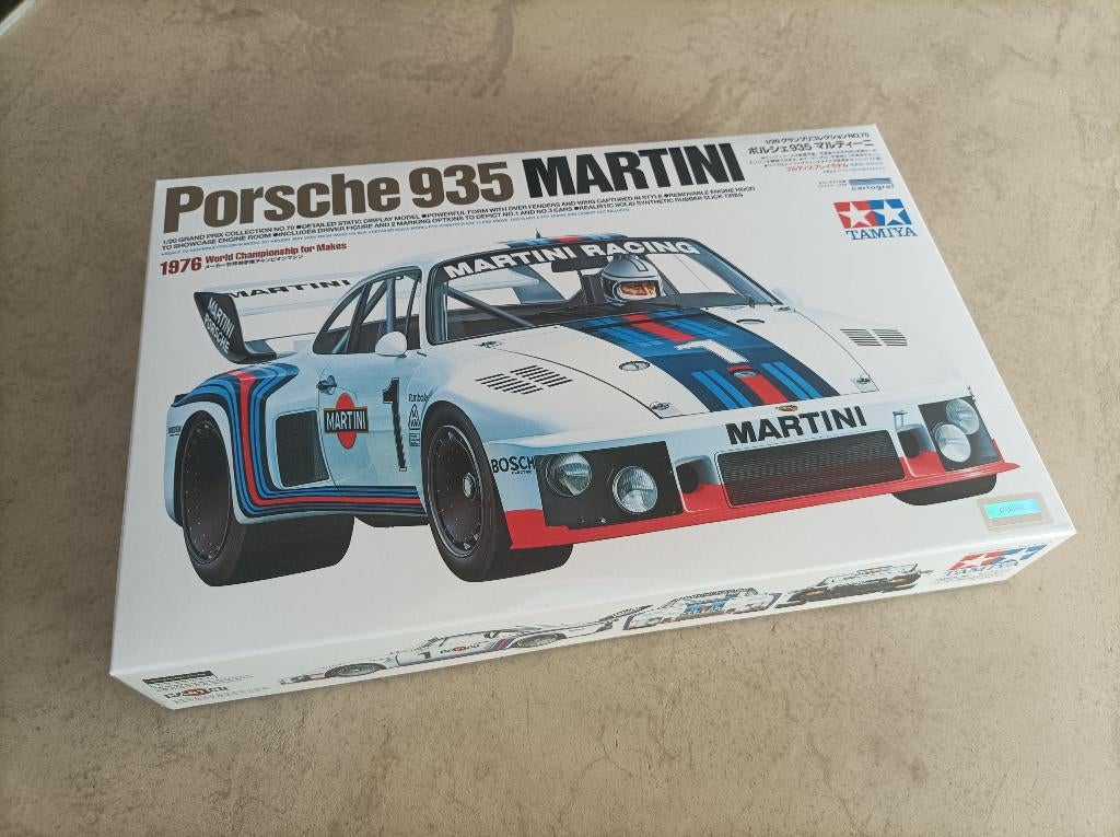 Tamiya Porsche 935 Martini neuve, Neuf, Enlèvement ou Envoi, Voiture, Plus grand que 1:32