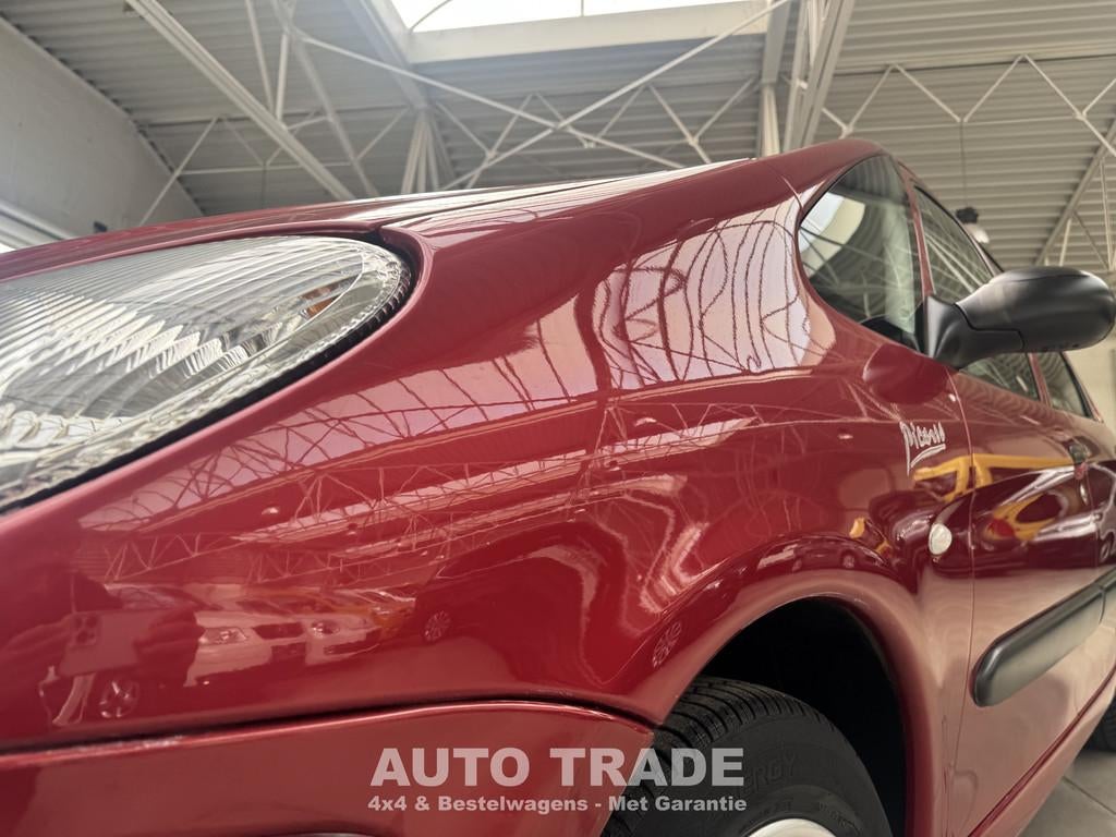 Citroën Xsara Picasso 2.0 DIESEL | AIRCO | 164.000KM | 1J G, Auto's, Voorwielaandrijving, Citroën, Traction-control, Bedrijf