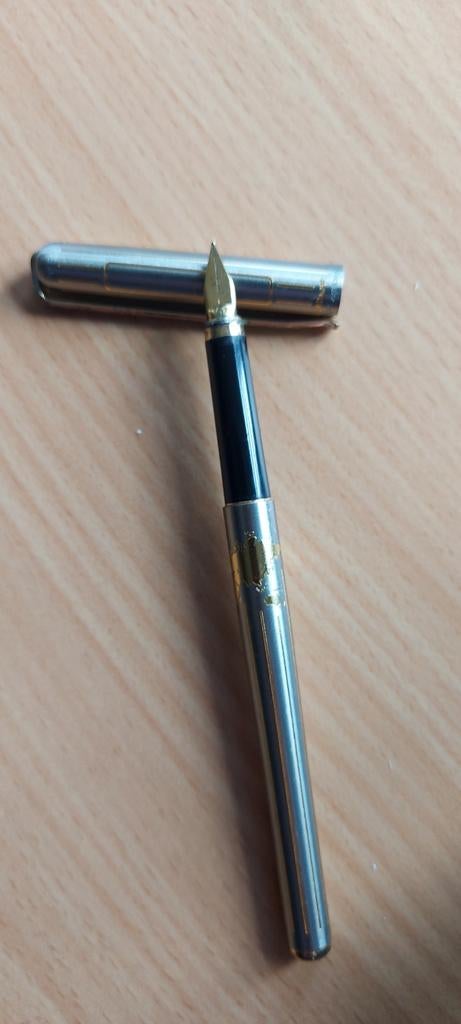 Vulpen elysee wereldkaart goud, Verzamelen, Ophalen, Gebruikt, Vulpen, Overige merken