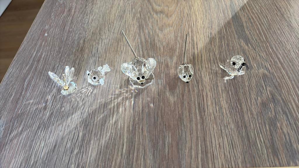 Swarovski zonder doosje komt uit vitrine., Ophalen, Zo goed als nieuw