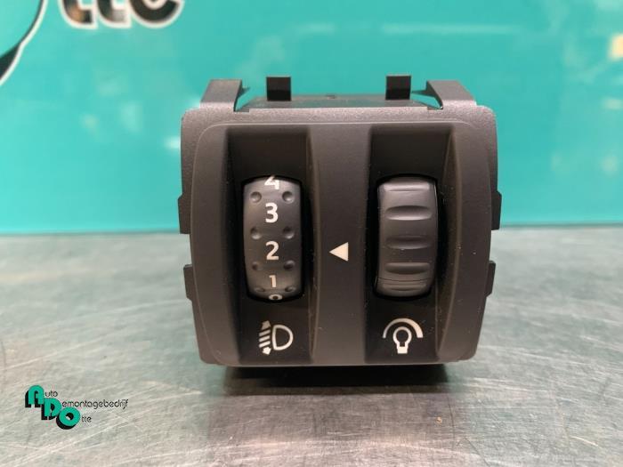 Commutateur phare hauteur réglable d'un Renault Twingo (Twi, Autos : Pièces & Accessoires, Renault, -, 3 mois de garantie, Utilisé