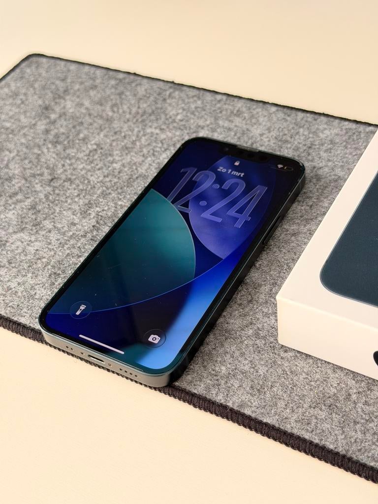 Iphone 13 Mini + originele Apple leather case, 128 GB, Utilisé, Sans simlock, Noir