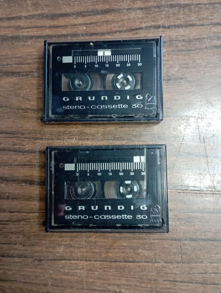 Steno Cassette (K7) d enregistrement dictaphone Grundig, Antiquités & Art, Enlèvement