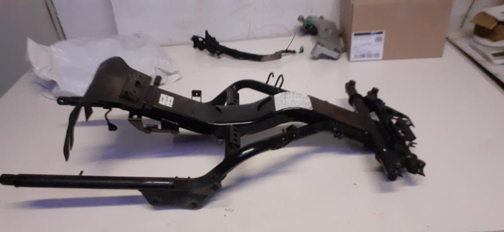 honda vfr800 vtec subframe, Verzenden, Gebruikt