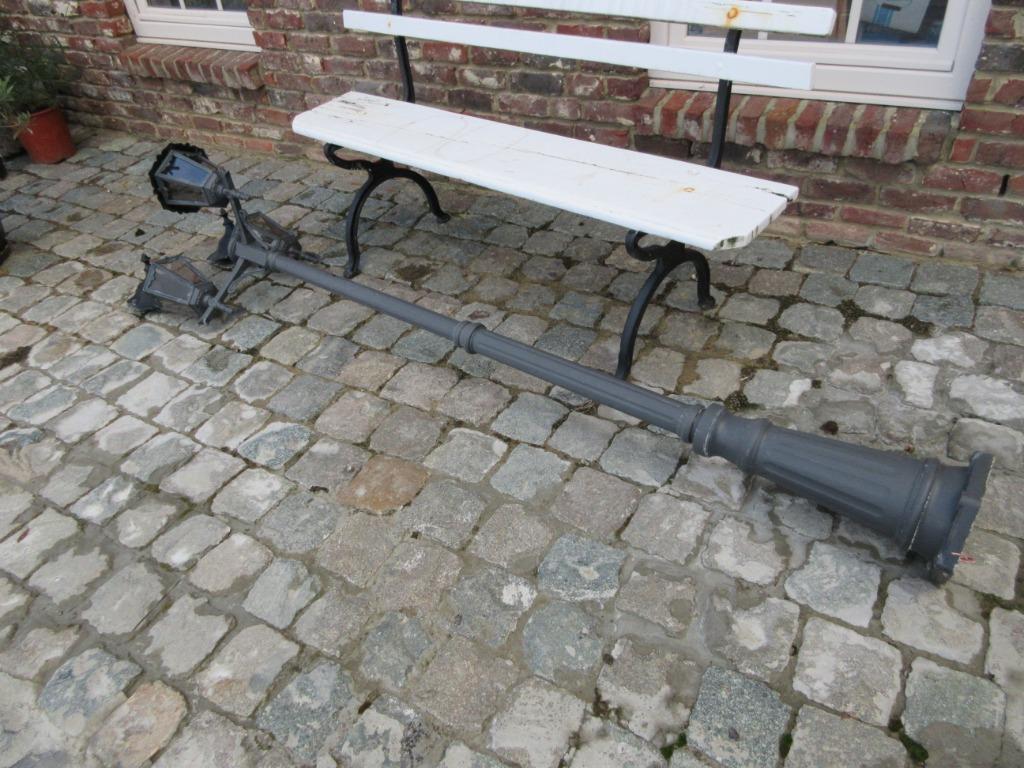 Ancien lampadaire 3 points lumineux éclairage extérieur, Jardin & Terrasse, Éclairage extérieur, Enlèvement