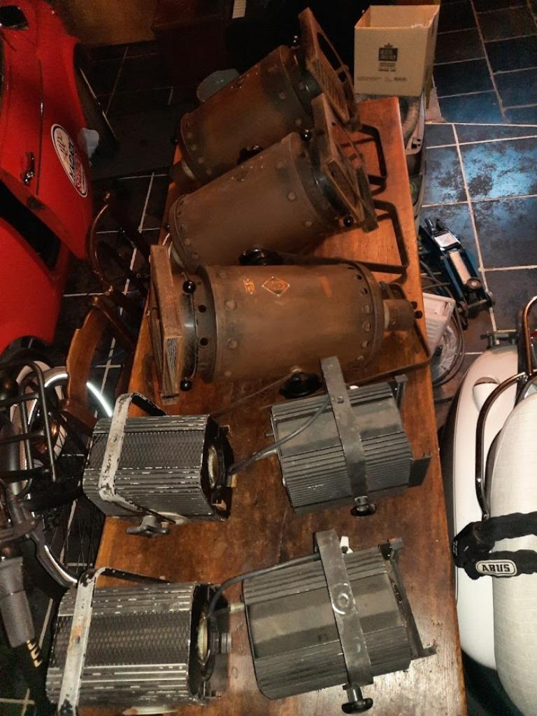 ADB theaterspots 1950 1000W, Huis en Inrichting, Ophalen of Verzenden