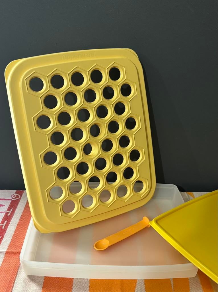 Tupperware boîte conservation congélateur congélation, Enlèvement ou Envoi, Comme neuf, Jaune, Boîte