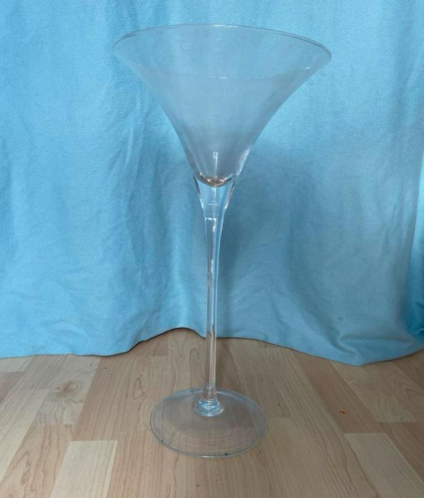 Vases martini, Enlèvement, Utilisé