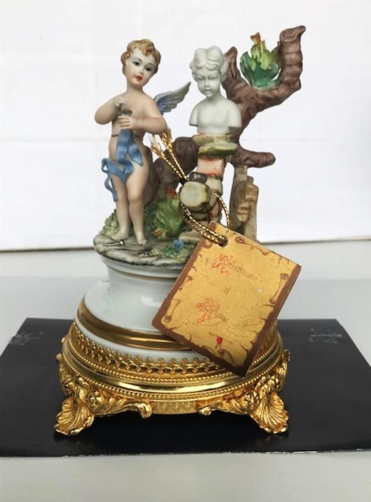 Ange Capodimonte biscuit base dorré + certificat ✨😍💑👌, Antiquités & Art, Art | Sculptures & Bois, Enlèvement ou Envoi