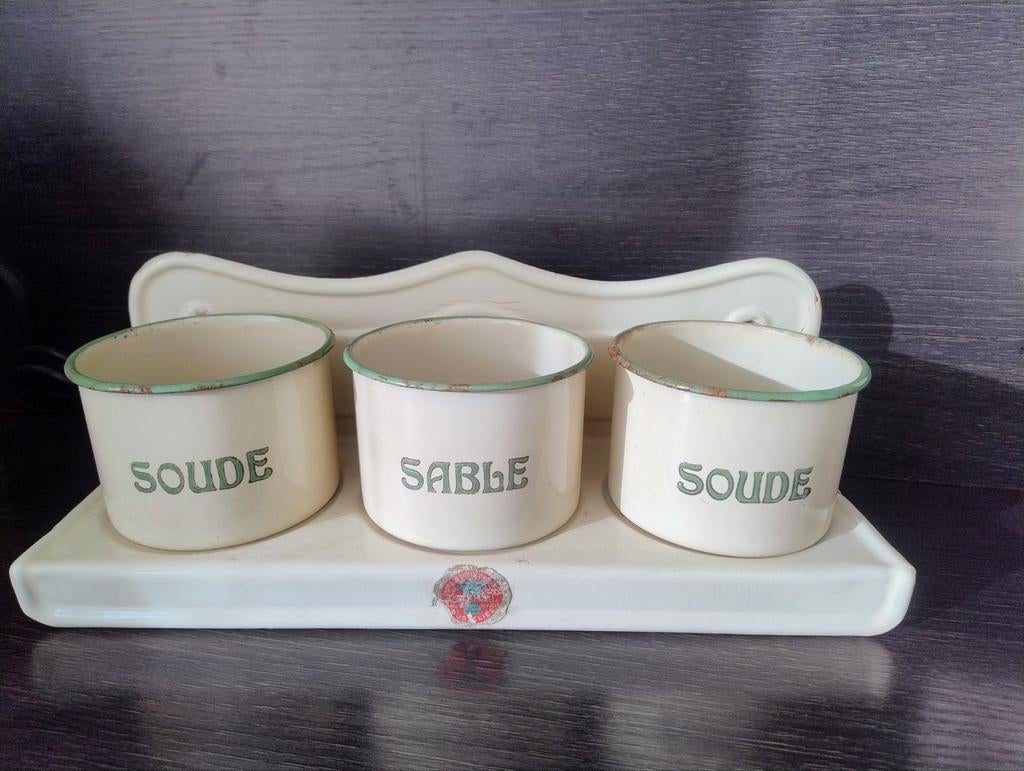 Set emaillé soude et sable Patemail Gosselies, Antiquités & Art, Enlèvement