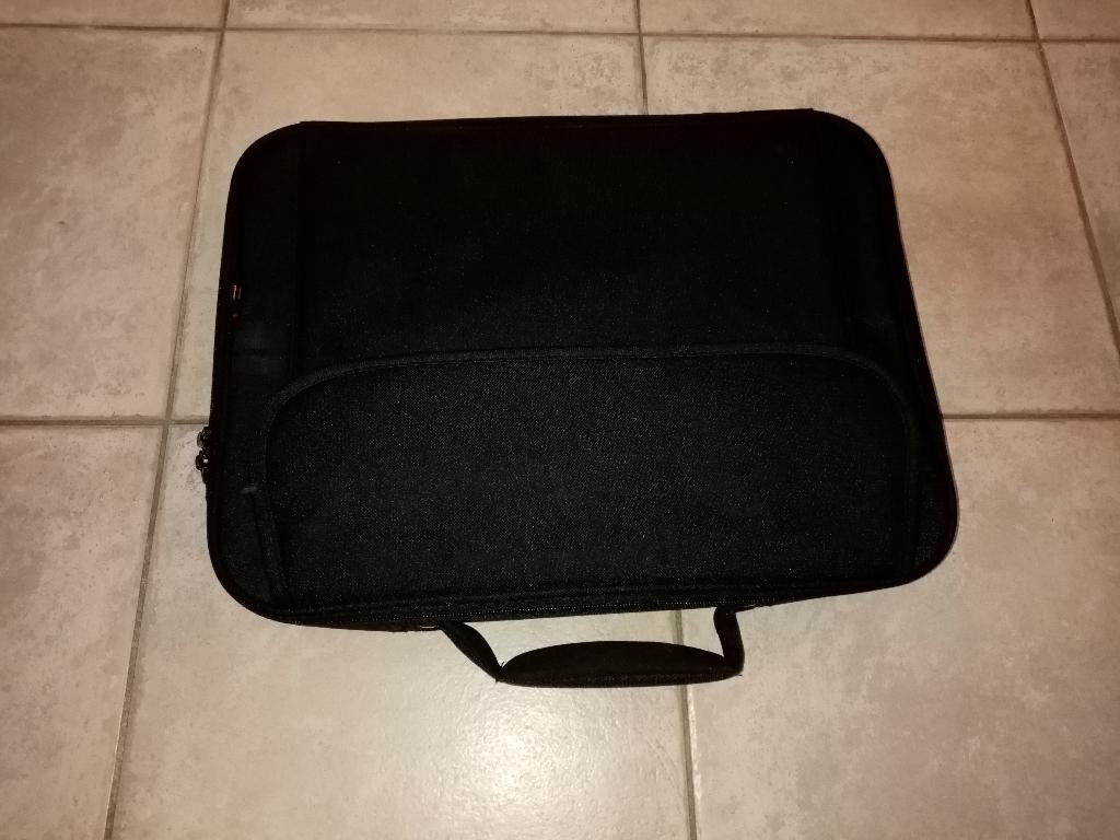 Mooie laptoptas 17" inch, Informatique & Logiciels, Sacoches d'ordinateur portable, Enlèvement, 17 pouces ou plus, Comme neuf