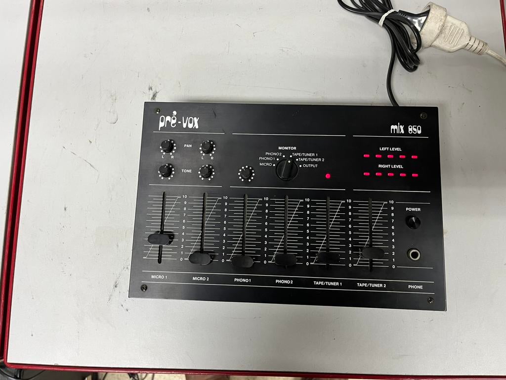 Table de mixage vintage PRE-VOX Mix 850 - 6 Canaux - 70/80s, Enlèvement ou Envoi, Comme neuf