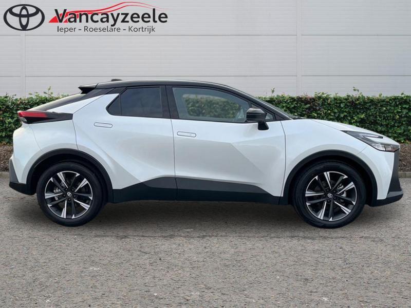 Toyota C-HR Dynamic Plus Bi-Tone+cam+gps+sens V+A, Automaat, Emergency brake assist, Wit, 5 deurs