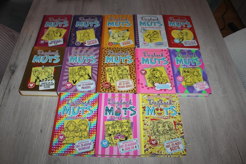 Dagboek van een Muts, Boeken, Ophalen of Verzenden, Zo goed als nieuw, Rachel Renée Russell, Fictie