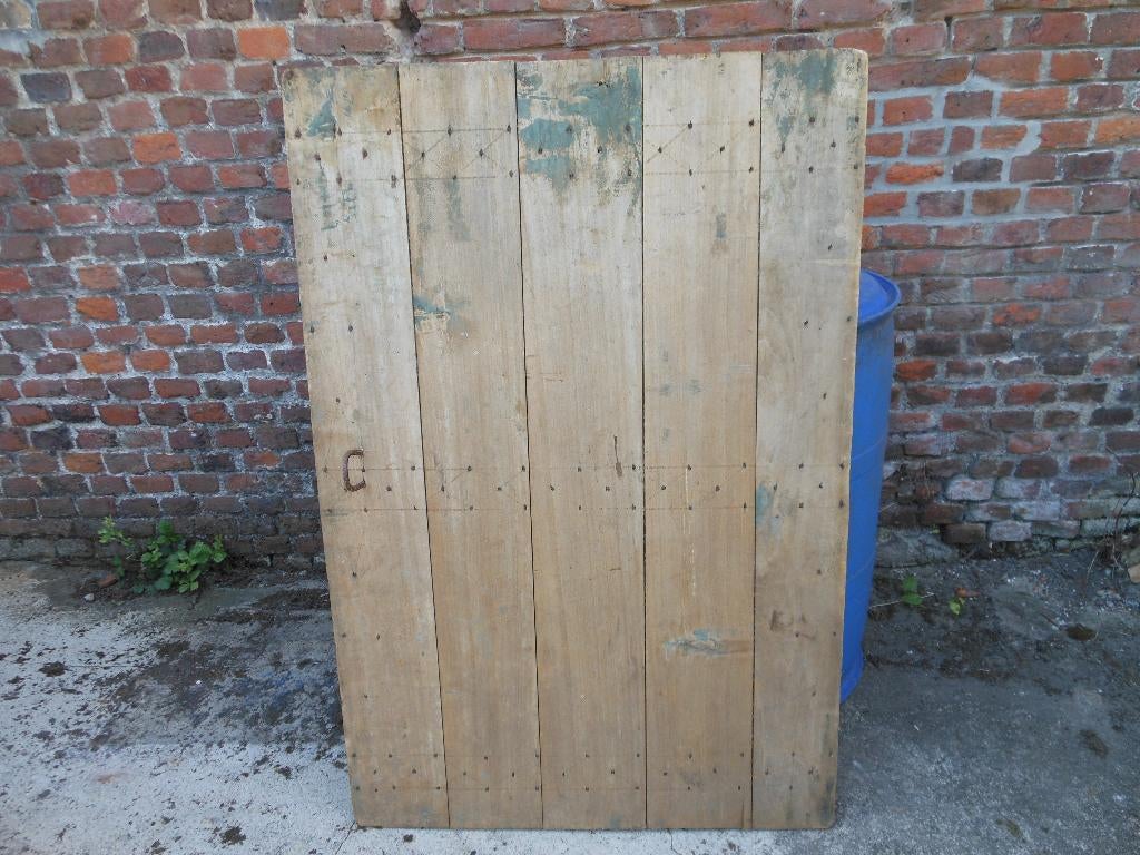 ancien volet en chêne, Enlèvement