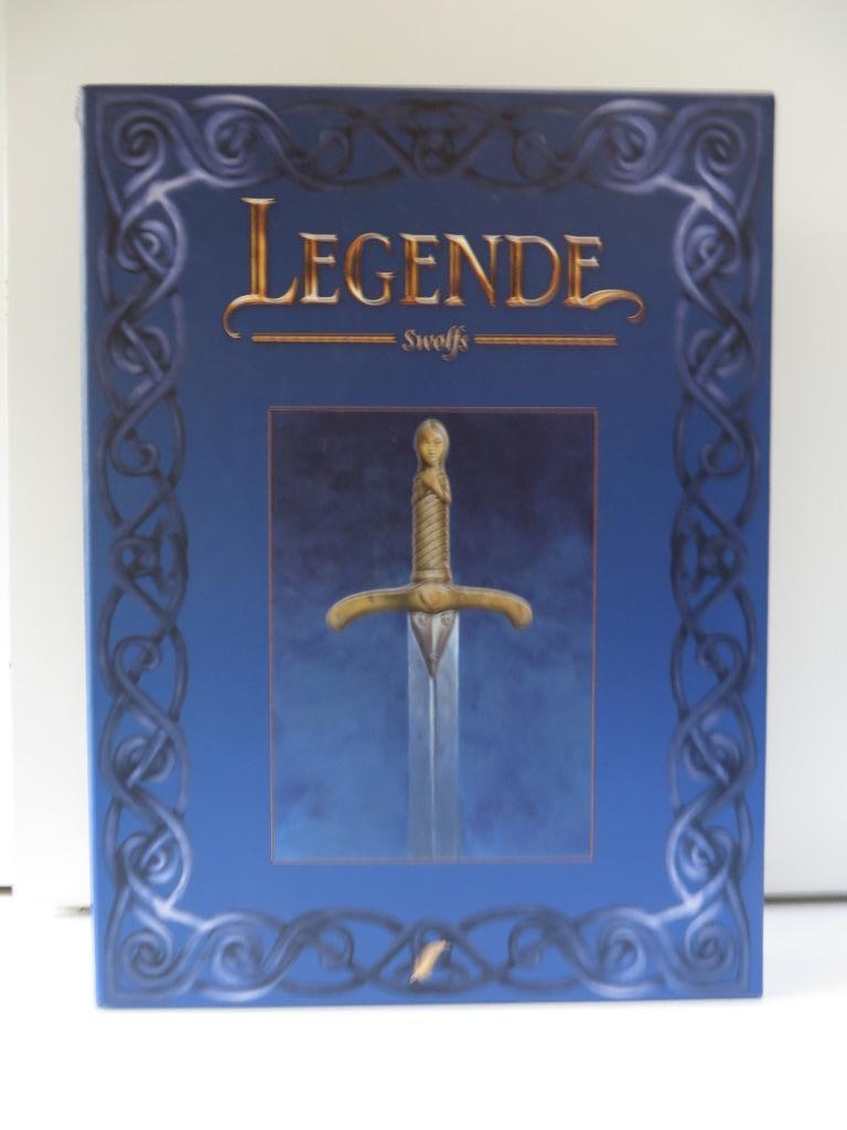 Legende eerste cyclus, slipcase met delen 1-2-3. deel 4 apar, Livres, Plusieurs BD, Enlèvement ou Envoi, Comme neuf