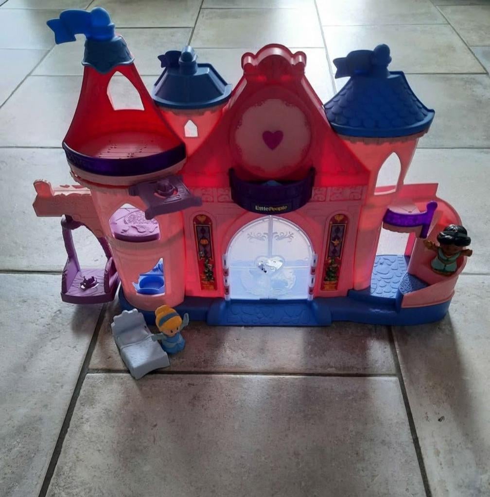 Te koop: Little people Prinsessen kasteel 🕌, Ophalen, Zo goed als nieuw, Speelset, Met licht
