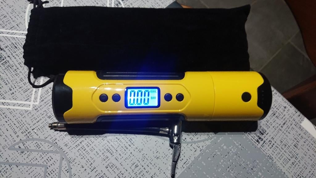 Mini compresseur, Bricolage & Construction, Compresseurs, Enlèvement ou Envoi, Comme neuf