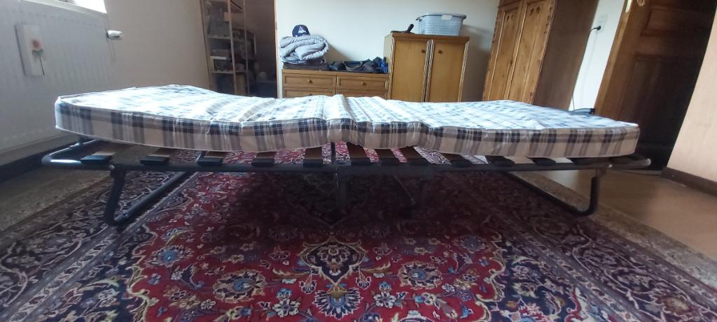 Lit d'appoint pliable, Maison & Meubles, Chambre à coucher | Lits, 190 cm ou moins, Une personne, Comme neuf, Enlèvement