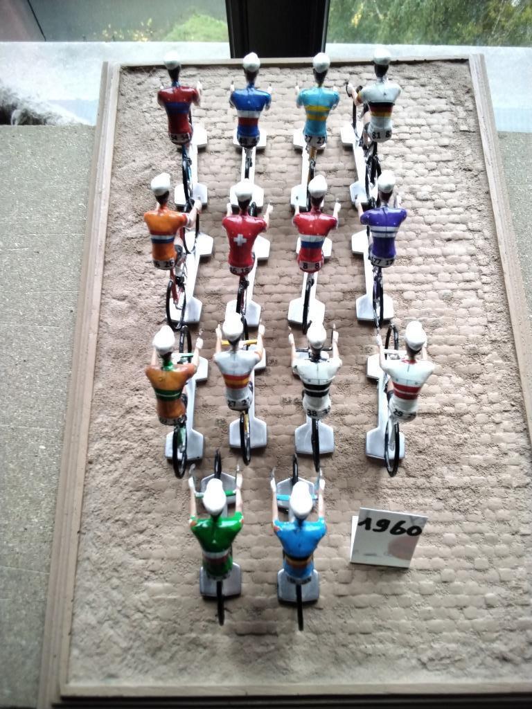 CYCLISTES TOUR DE FRANCE, Enlèvement ou Envoi