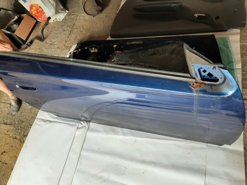 portière droite bleu 8m6 toyota celica t23 7gen, Ophalen, Gebruikt, Deur, Rechts