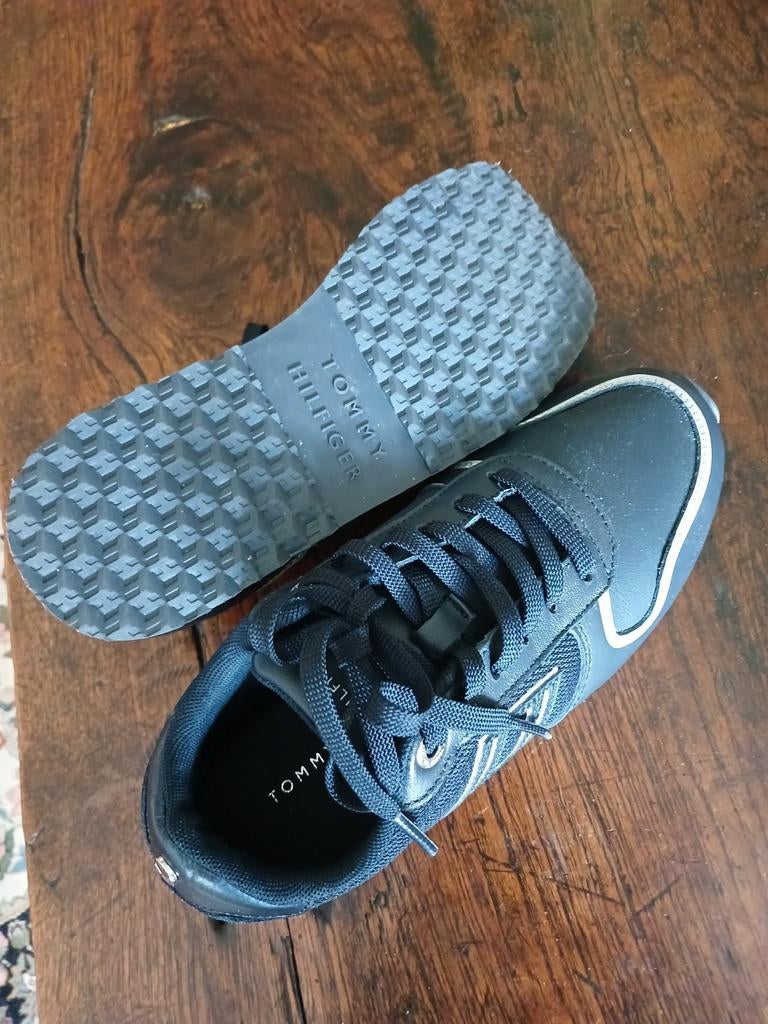 Donkerblauwe sneakers,maat 37,Tommy Hilfiger, Blauw, Nieuw, Ophalen of Verzenden, Sneakers