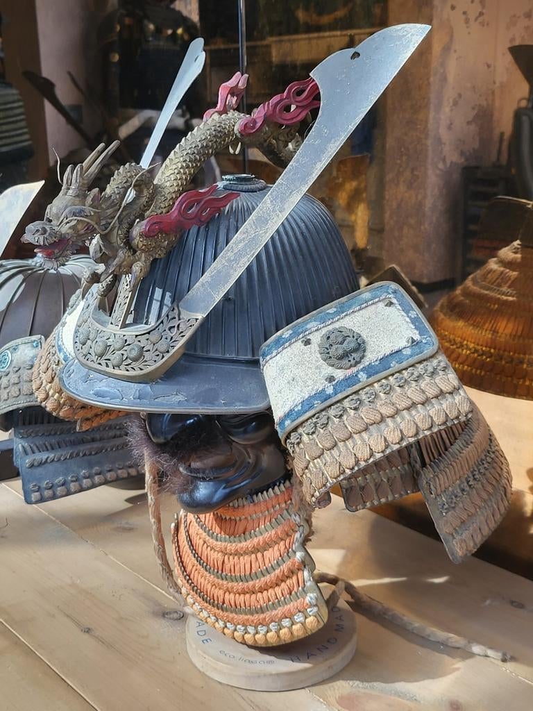 Kabuto complet Yoroi 62 Ken Signé "TRES RARE" période EDO, Collections, Enlèvement ou Envoi, Autres, Épée ou sabre