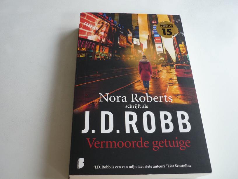 Vermoorde getuige, Boeken, Ophalen of Verzenden, Zo goed als nieuw, J.D. Robb